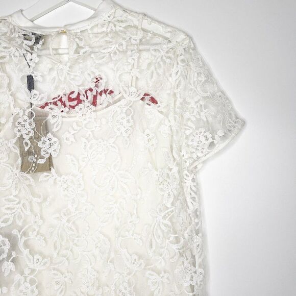 BURBERRY Embroidered Lace Top - Picture 6 of 10
